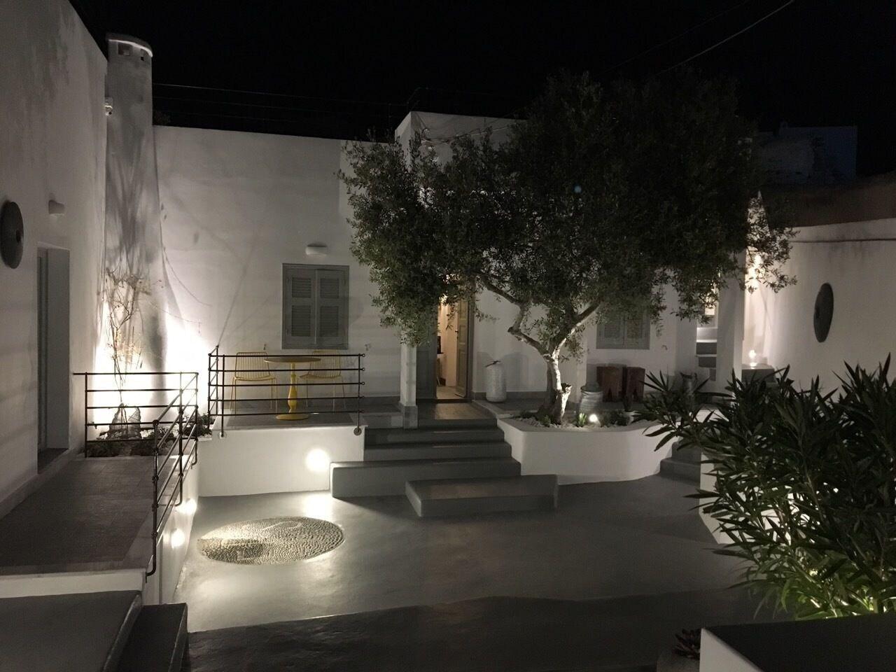 Amelot Art Suites Fira  Exterior photo