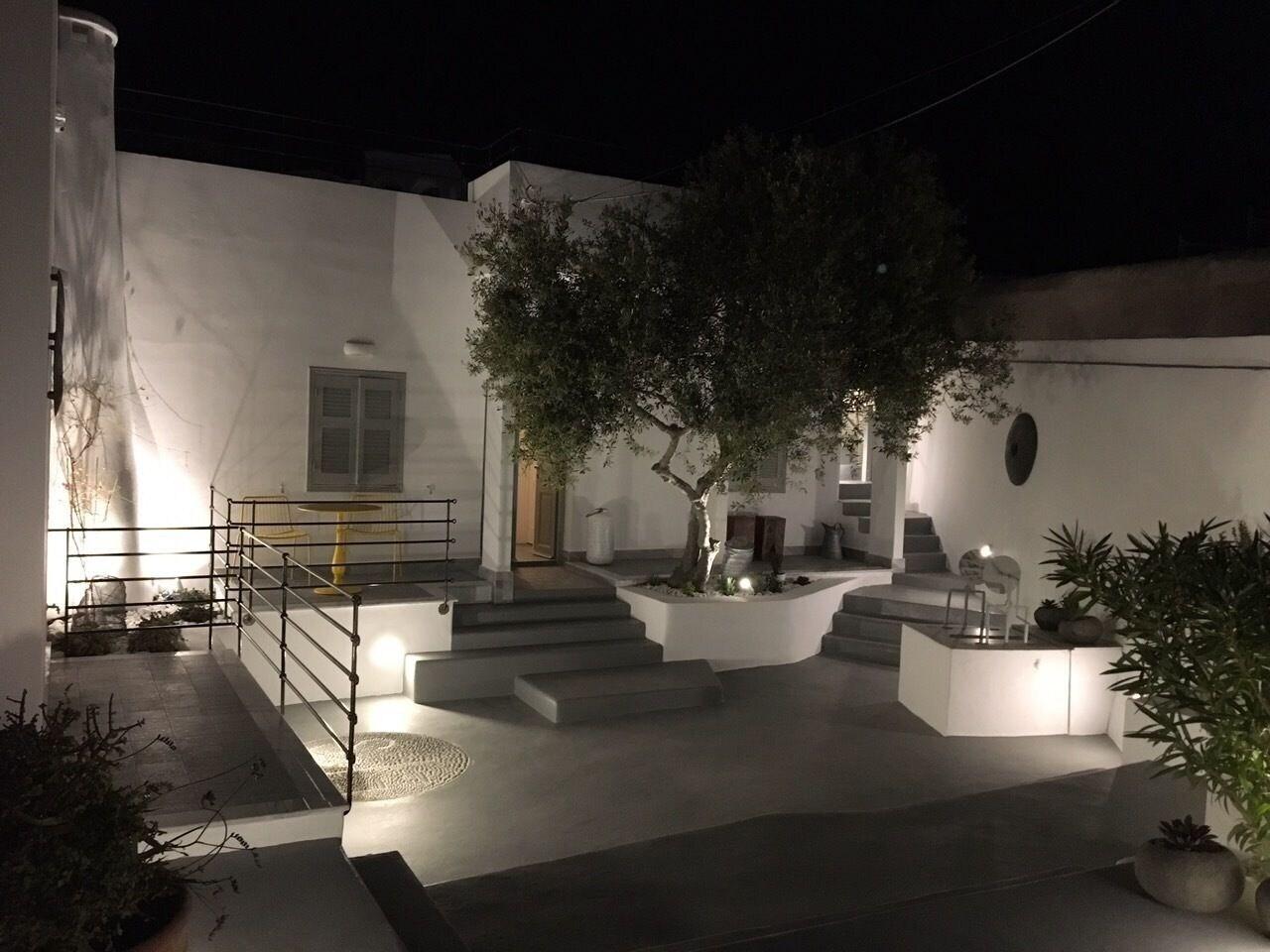 Amelot Art Suites Fira  Exterior photo