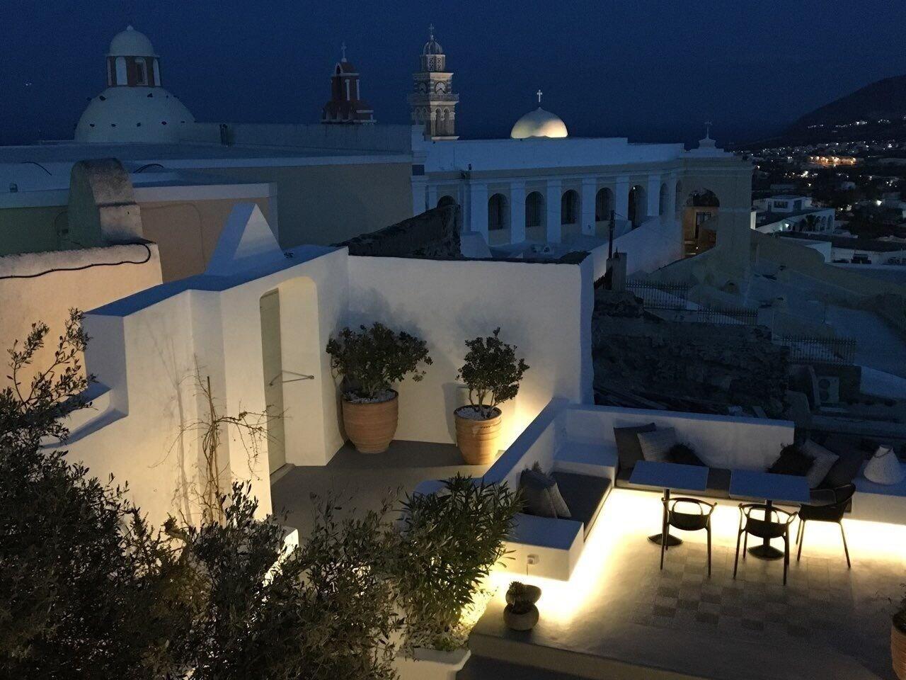 Amelot Art Suites Fira  Exterior photo
